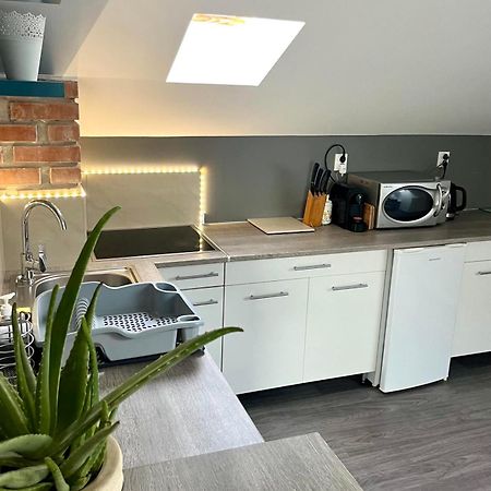 Chill Apartman Budakalasz Ngoại thất bức ảnh